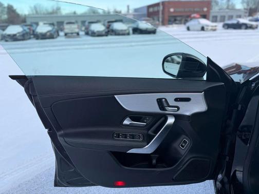 2021 Mercedes-Benz CLA 250 4MATIC