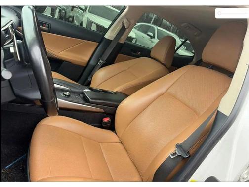 White 2018 Lexus IS 300 Base