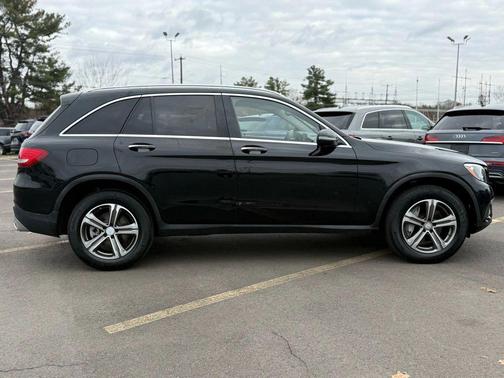 2016 Mercedes-Benz GLC 300 4MATIC