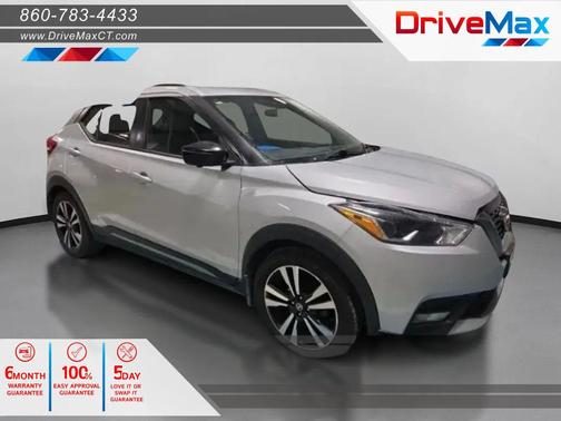 2020 Nissan Kicks SR