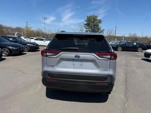 2019 Toyota RAV4 Hybrid LE
