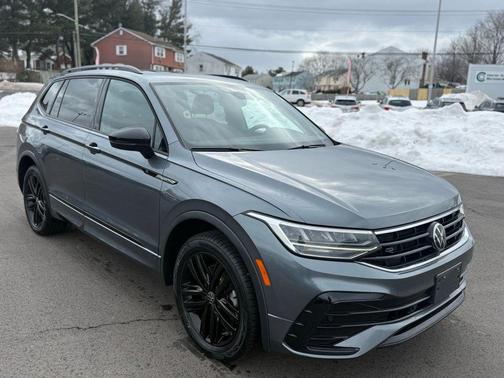 2022 Volkswagen Tiguan 2.0T SE R-Line Black 4MOTION