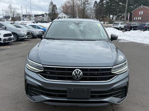 2022 Volkswagen Tiguan 2.0T SE R-Line Black 4MOTION