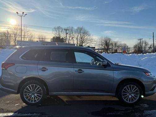 2021 Mitsubishi Outlander PHEV SEL