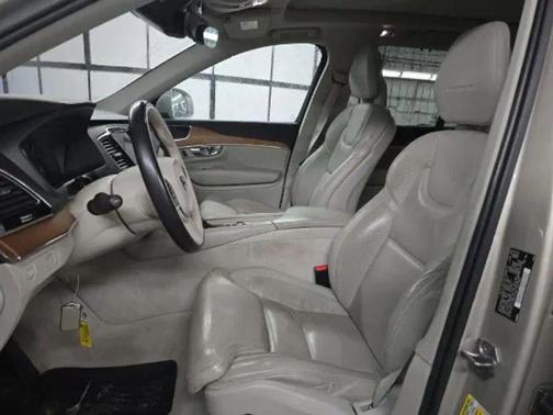 Luminous Sand Metallic 2016 Volvo XC90 T6 Inscription