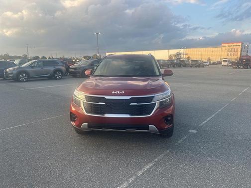 2024 Kia Seltos LX