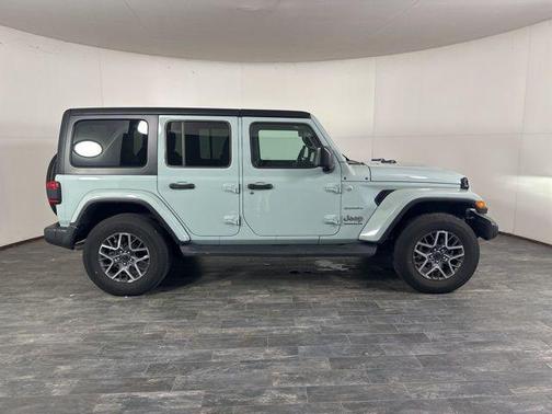 2024 Jeep Wrangler 4-Door Sahara