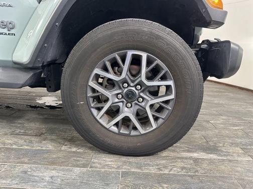 2024 Jeep Wrangler 4-Door Sahara