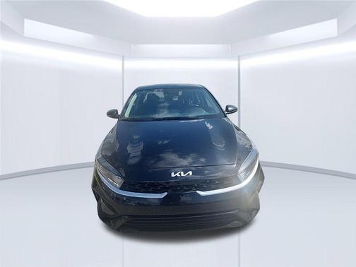 Aurora Black 2023 Kia Forte GT-Line