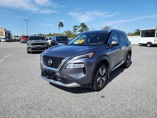 Boulder Gray Pearl 2023 Nissan Rogue Platinum