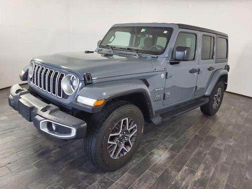 Granite Crystal Metallic Clearcoat 2024 Jeep Wrangler 4-Door Sahara