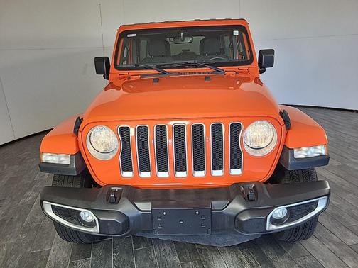 2023 Jeep Wrangler 4-Door Sahara