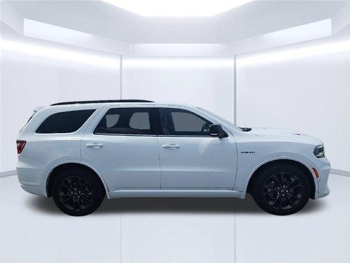 White Knuckle Clearcoat 2022 Dodge Durango R/T