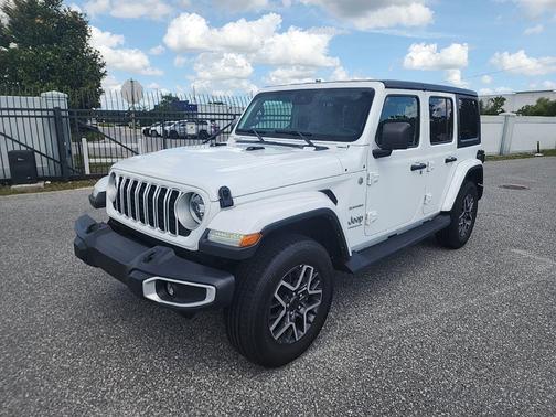 Bright White 2024 Jeep Wrangler 4-Door Sahara