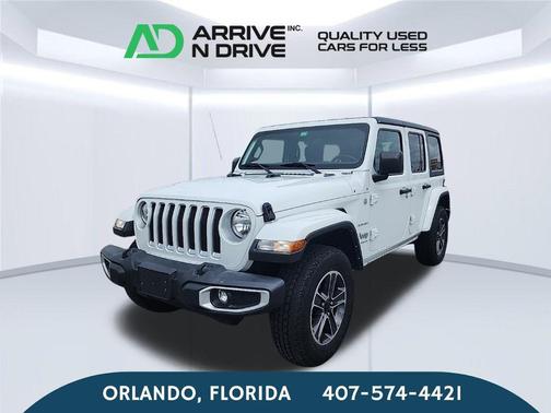 Bright White Clearcoat 2023 Jeep Wrangler 4-Door Sahara