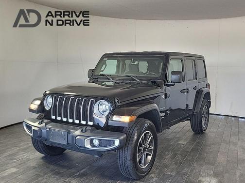 2023 Jeep Wrangler 4-Door Sahara