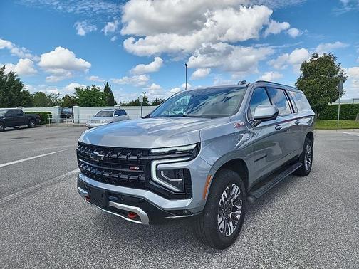 Cypress Gray 2025 Chevrolet Suburban 4WD Z71