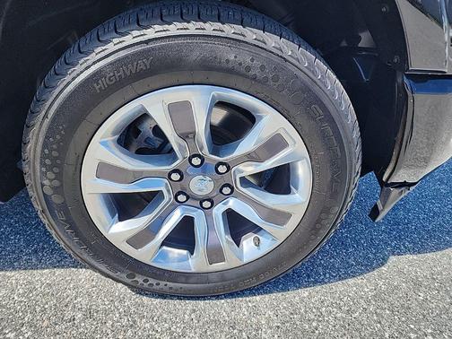 2022 RAM 1500 Longhorn