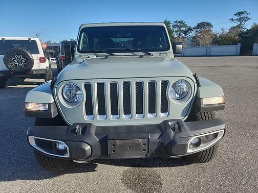 2023 Jeep Wrangler 4-Door Sahara