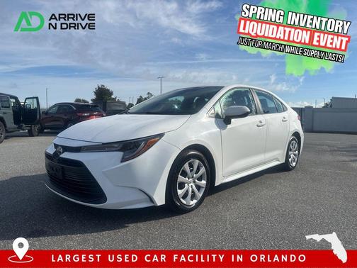 2025 Toyota Corolla LE