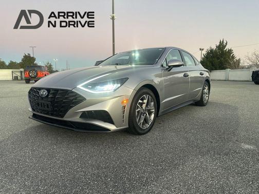 2021 Hyundai SONATA SEL