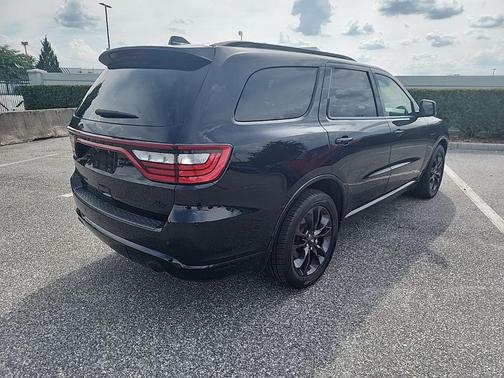 DB Black 2022 Dodge Durango R/T Plus