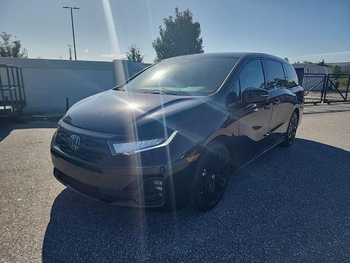 Crystal Black Pearl 2025 Honda Odyssey Sport-L