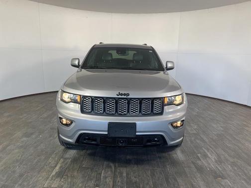 2021 Jeep Grand Cherokee Altitude