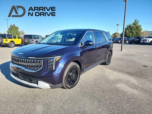 2025 Kia Carnival LXS