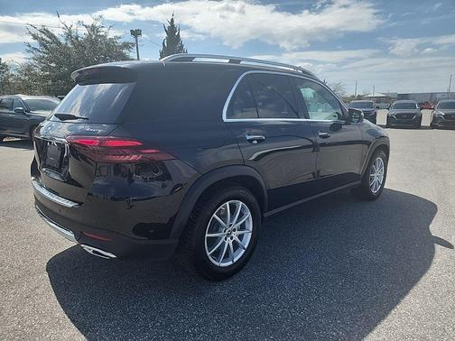 Black 2025 Mercedes-Benz GLE 350 4MATIC
