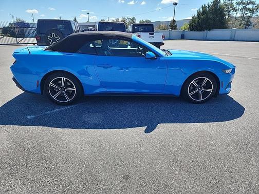 2024 Ford Mustang EcoBoost