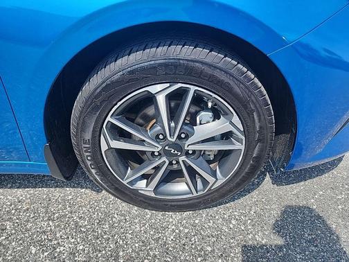 Sporty Blue 2023 Kia Forte GT-Line
