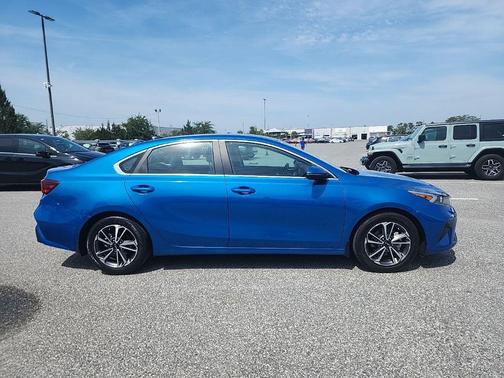 Sporty Blue 2023 Kia Forte GT-Line