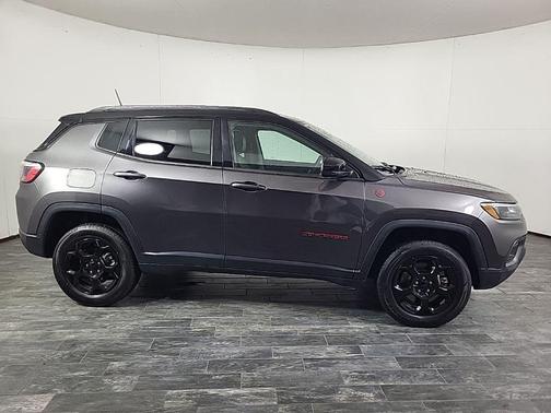 2023 Jeep Compass Trailhawk