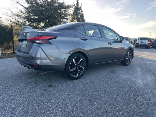 2024 Nissan Versa 1.6 S