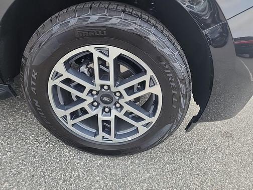 2025 Ford Expedition Max Active 4x4