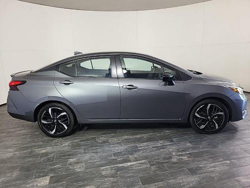 2024 Nissan Versa 1.6 S