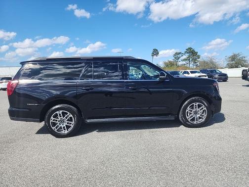 2025 Ford Expedition Max Active 4x4