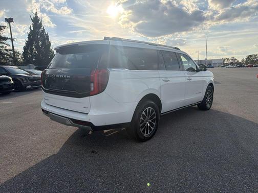 2025 Ford Expedition Max Platinum