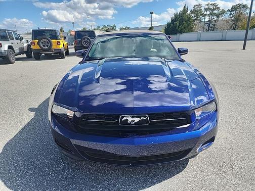 2012 Ford Mustang V6 Premium