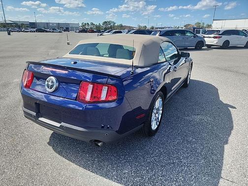 2012 Ford Mustang V6 Premium