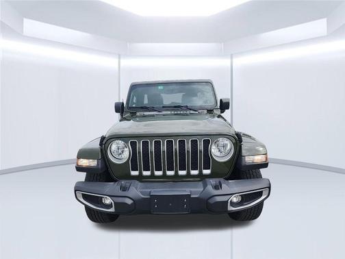 Sarge Green Clearcoat 2023 Jeep Wrangler 4-Door Sahara