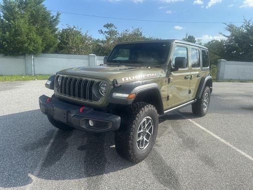 Granite Crystal Metallic Clearcoat 2025 Jeep Wrangler Rubicon