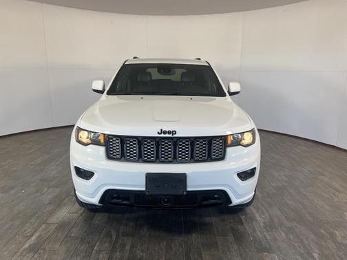 2021 Jeep Grand Cherokee Altitude