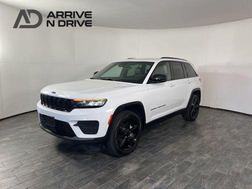 2023 Jeep Grand Cherokee Altitude