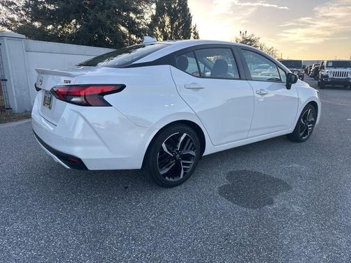 2024 Nissan Versa 1.6 S