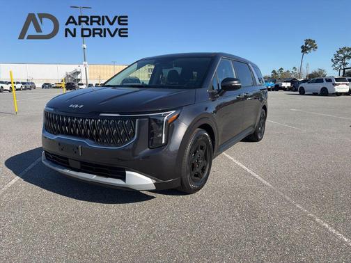 2025 Kia Carnival LXS