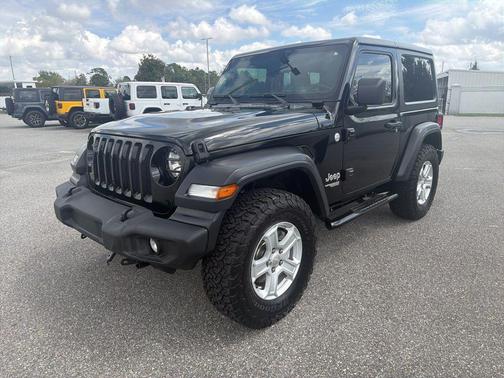 Black Clearcoat 2020 Jeep Wrangler Sport S