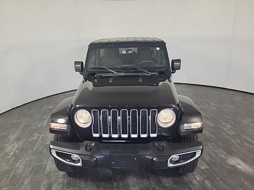 2023 Jeep Wrangler 4-Door Sahara