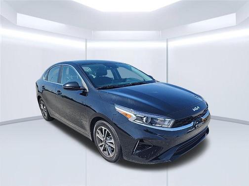 Snow White Pearl 2023 Kia Forte GT-Line